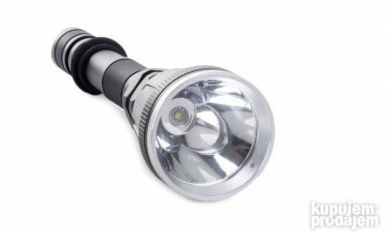 Lovačka lampa BL Q2888 sa priborom za punjenje i filterima za promenu boje svetla.