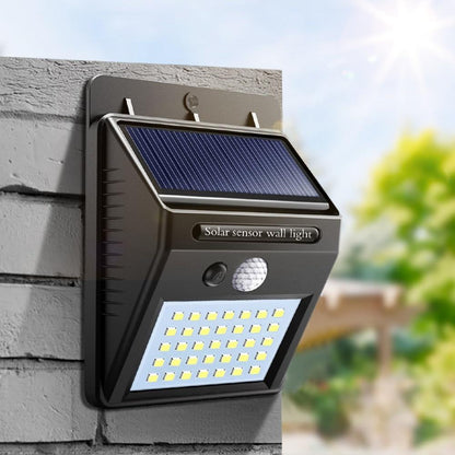 2 Solarna Led Reflektora (20 dioda) za 1200din!