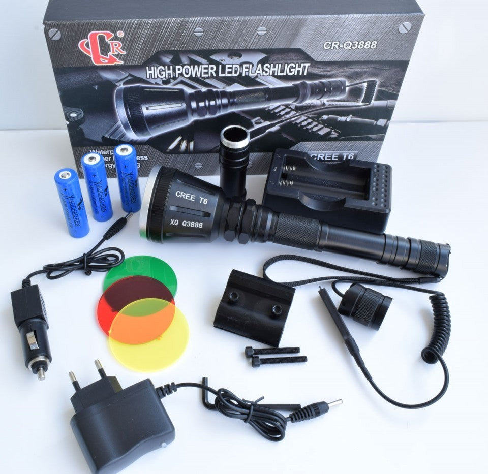 Lovačka Lampa BL-Q3888 - Profesionalna LED Baterijska Lampa 1500lm Domet 250m