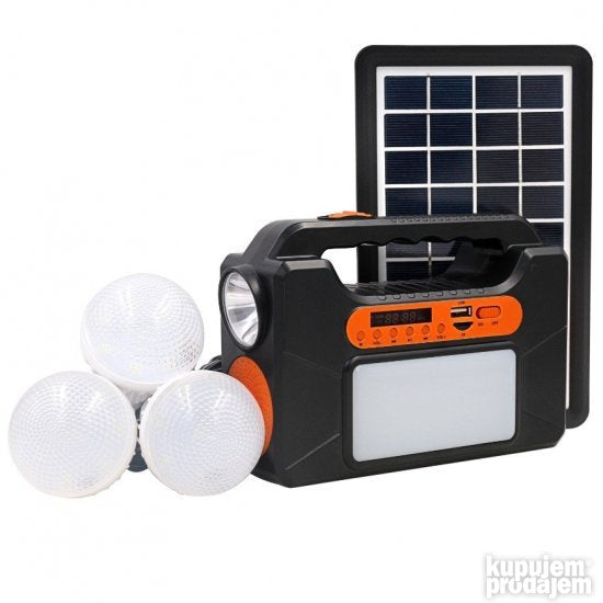Baterijska lampa i USB izlazi na solarnom kompletu.