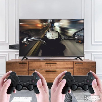 M8 Retro konzola sa podrškom za 4K HDMI izlaz.