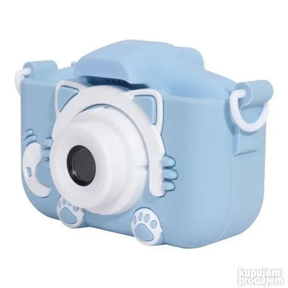 Digitalni fotoaparat PRODAVANI za decu prikazan na fotografiji.