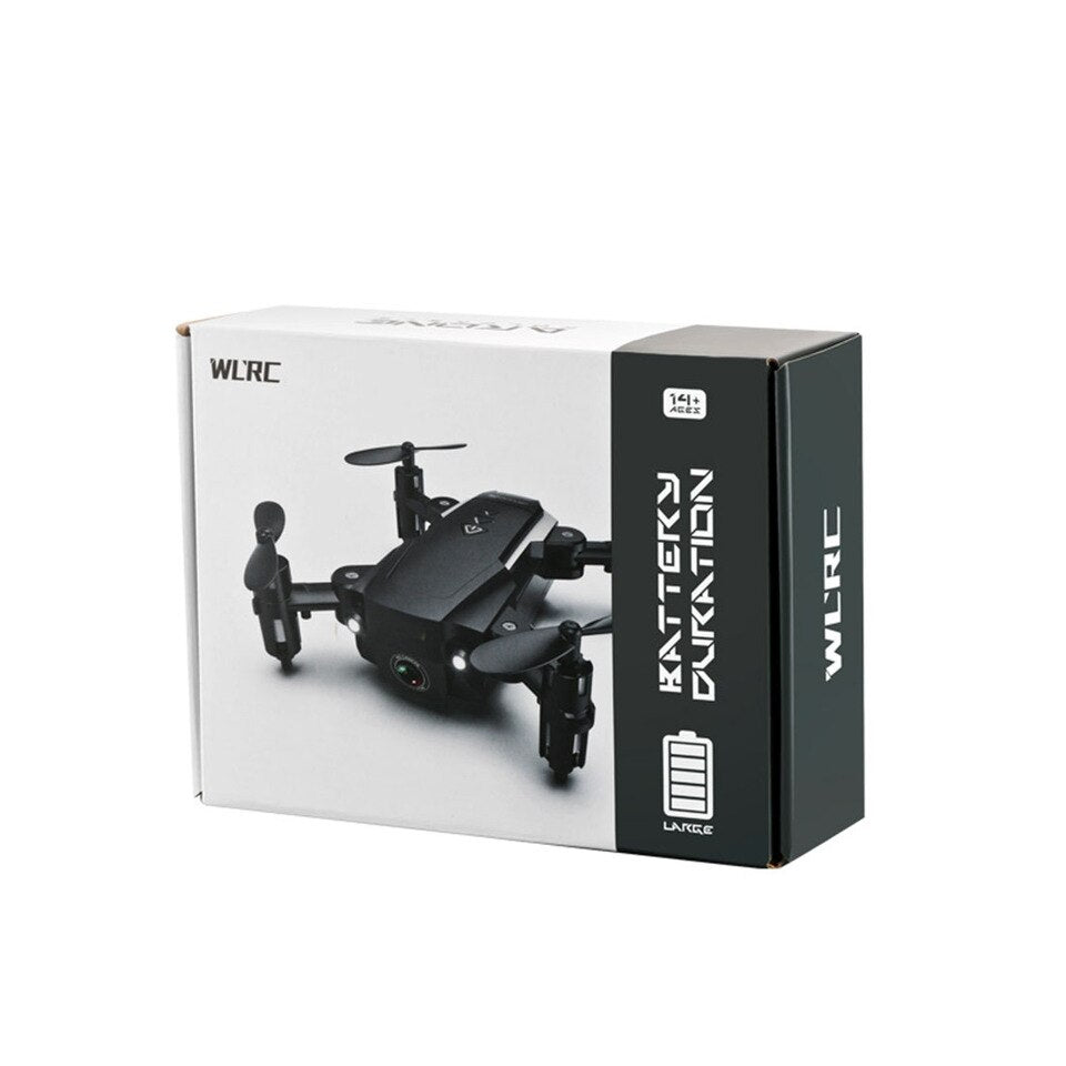 WLRC mini dron sa 4K kamerom prikazan kao letelica za upravljanje u vazduhu.
